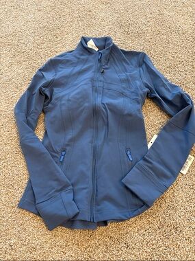 lululemon athletica Women's Slate Blue Full-Zip define Jacket